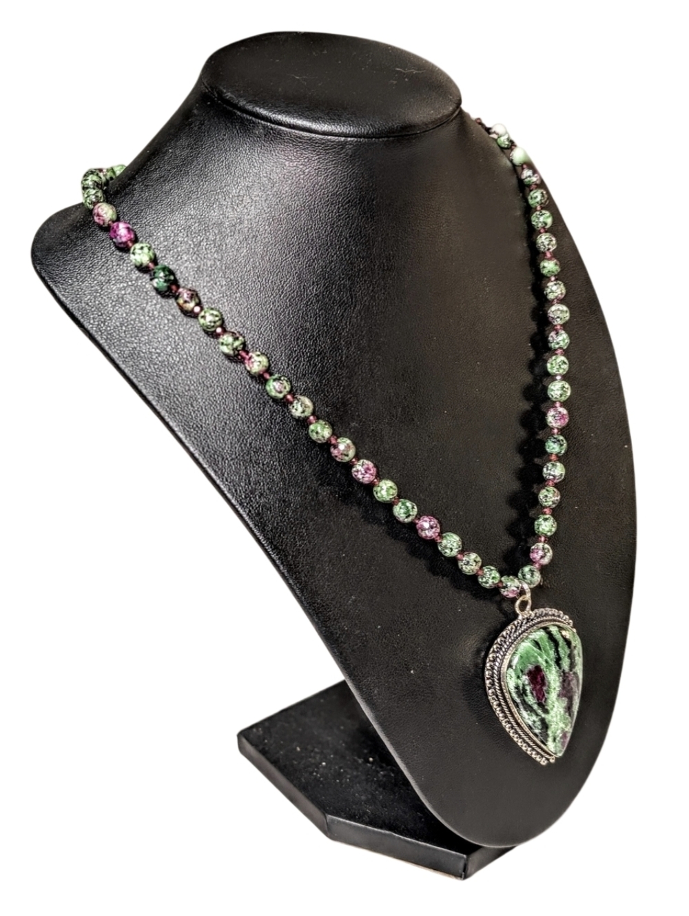 Handmade Ruby Zoisite Stone Pendant And Beads Necklace - Women Jewelry